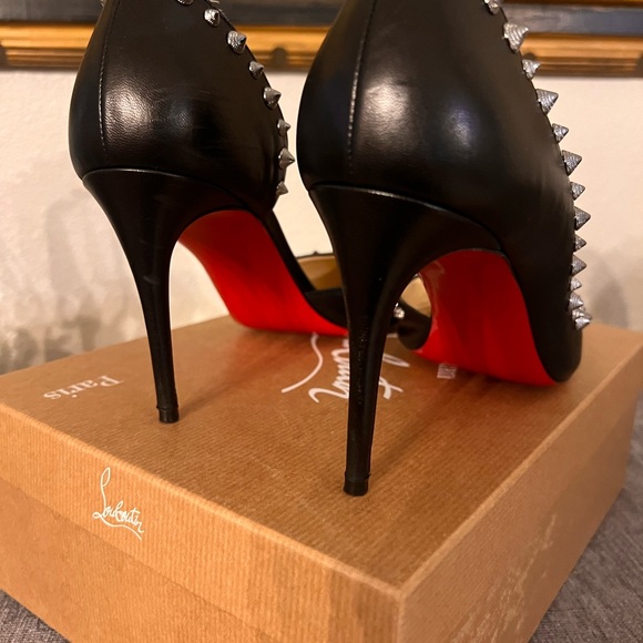 Genuine Christian Louboutin shoes. - Picture 7 of 8